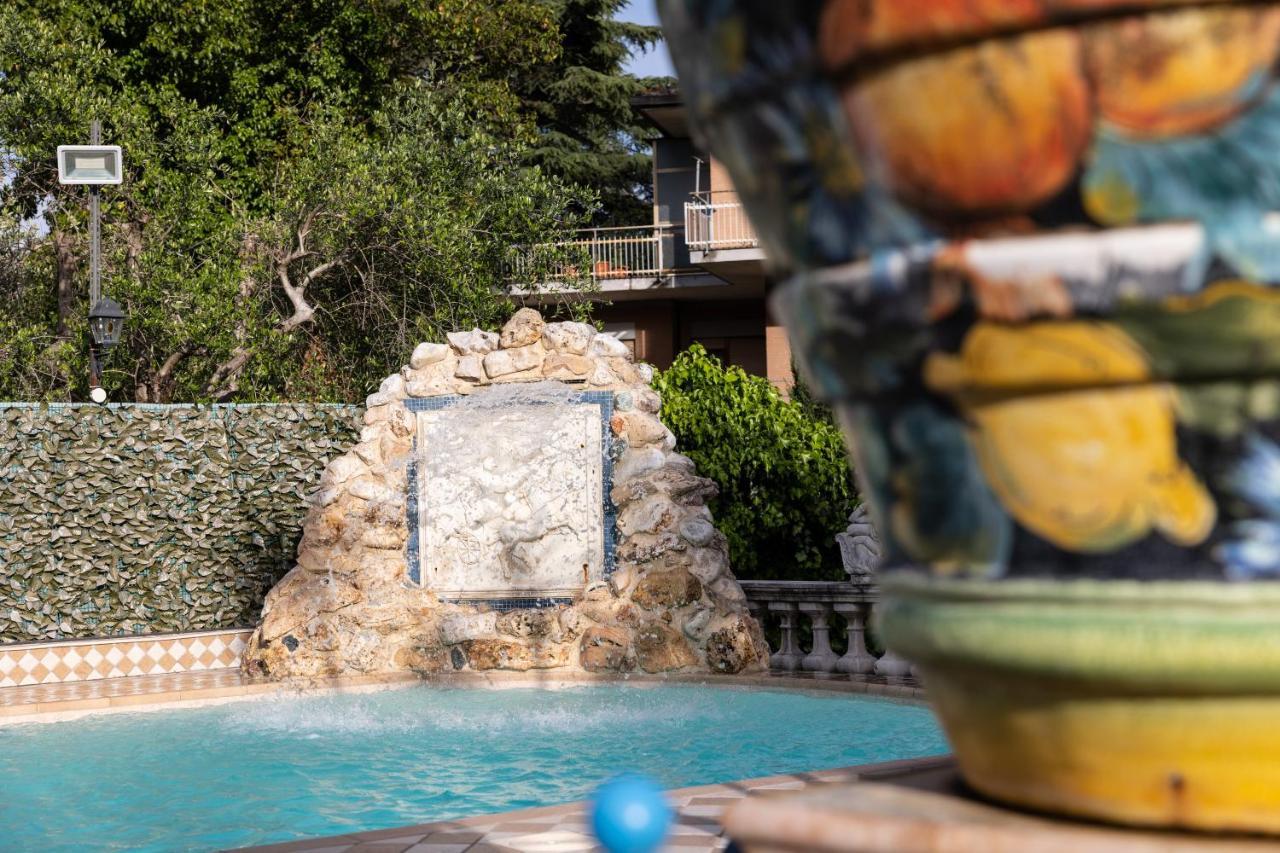 Casa Romana Luaran gambar
